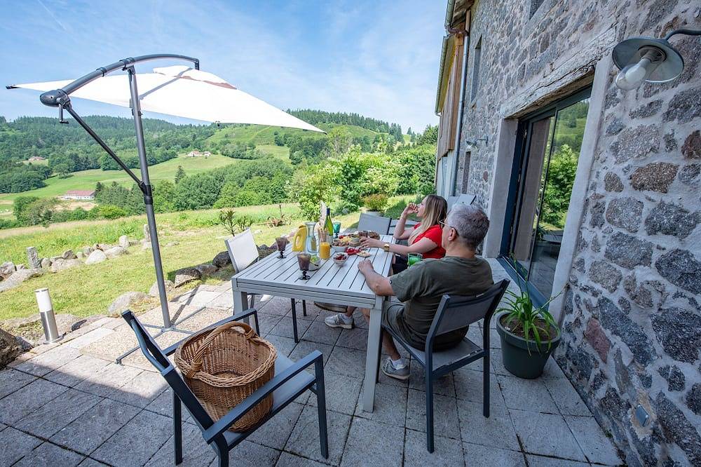 Gîte 6 personnes confort nature et grands espaces in Saulxures-sur-Moselotte, Parc naturel régional des Ballons des Vosges
