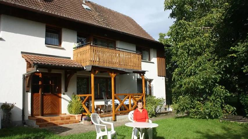 Ferienwohnung für 5 Personen, mit Garten - 1