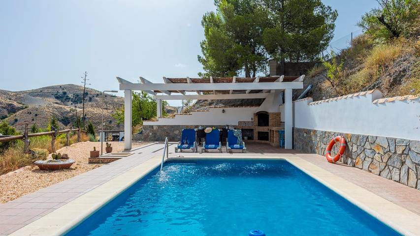 Location de vacances pour 12 personnes, avec Piscine à Albox