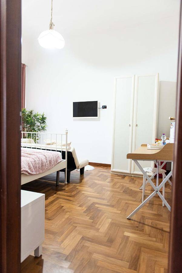 Chambre d’hôte pour 5 personnes, avec balcon à Aversa - 3