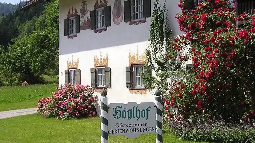 Ferienhaus für 4 Personen, mit Pool und Sauna sowie Garten in Ruhpolding - 2