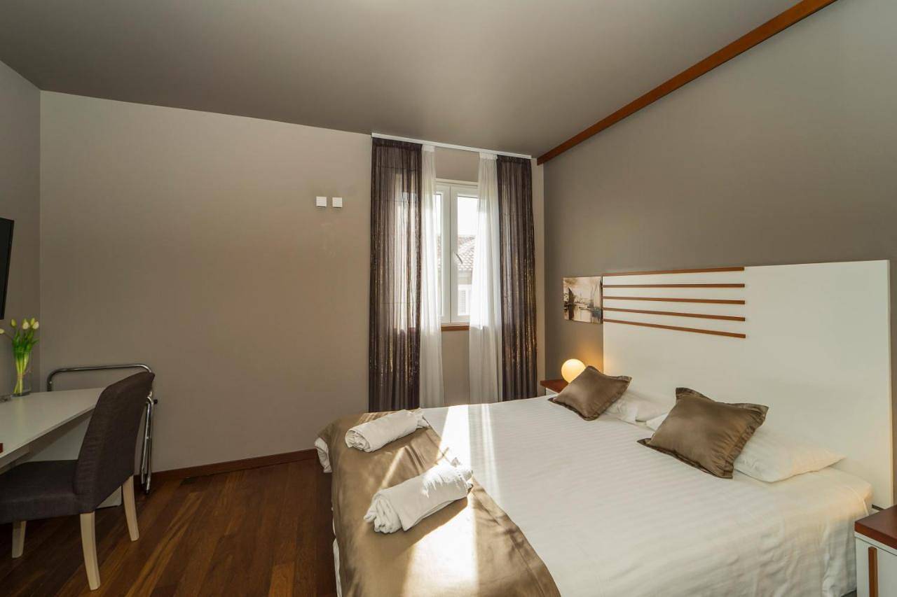Luxury Rooms and Apartment Silente Bacvice in Bačvice, Split