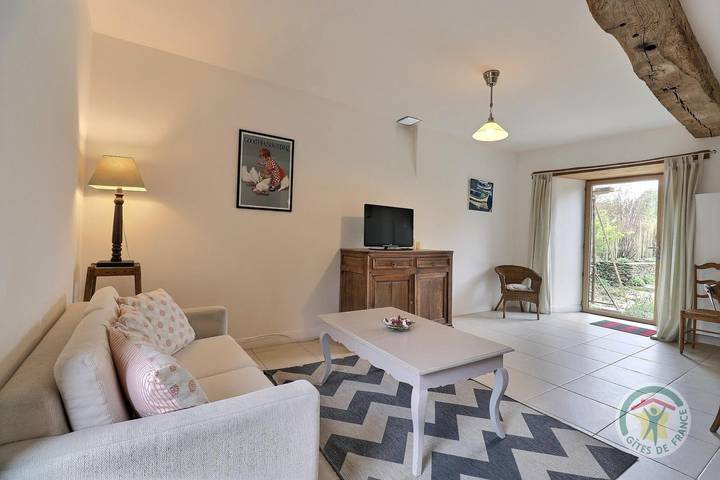 Gîte pour 5 personnes, avec jardin à Miniac-Morvan - 4