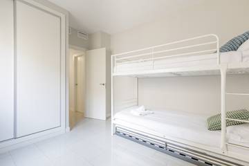 Holiday Rental for 7 People in Vélez-Málaga, Costa del Sol, Photo 4