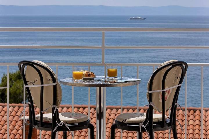 Chambre d’hôte pour 3 personnes, avec terrasse et vue à Tučepi - 2