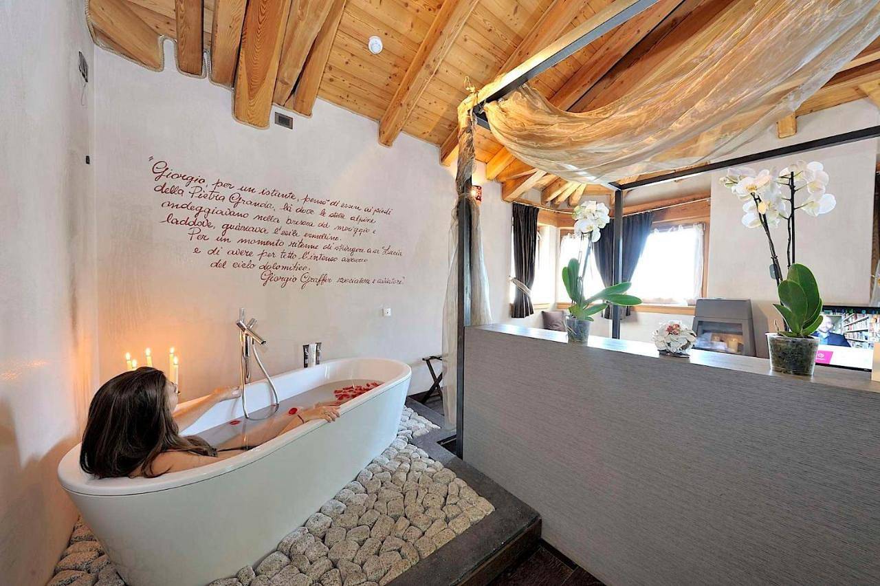 Dv Chalet Boutique Hotel & Spa in Madonna di Campiglio, Alpi dell'Adamello e della Presanella