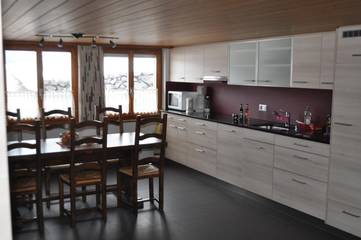 Gîte pour 4 personnes, avec jardin et vue à Aeschi bei Spiez