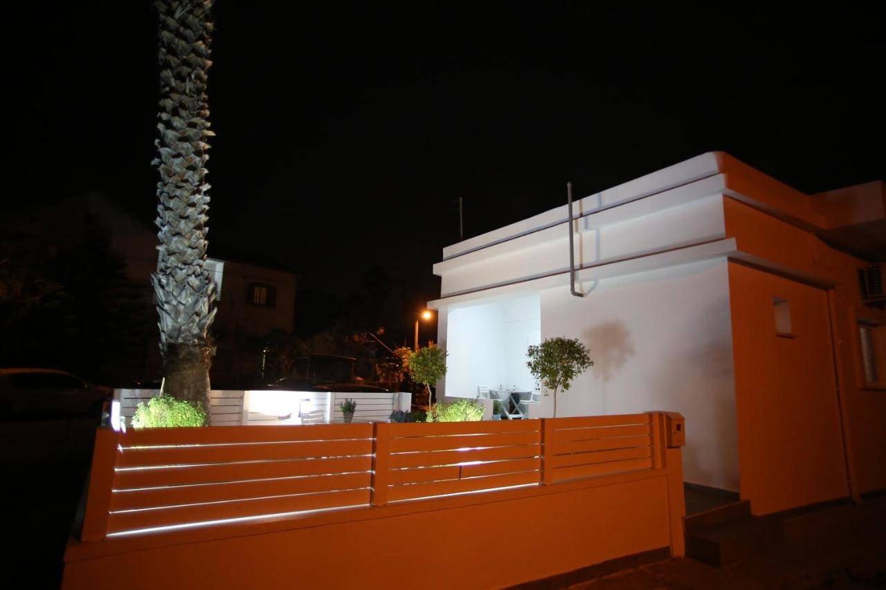 Apollo Rooms by Albert's Apartment in Larnaka, Larnaca Bezirk