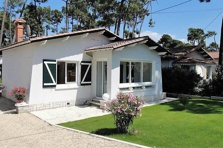 Location de vacances pour 6 personnes, avec Terrasse et Jardin dans Ronce-les-Bains