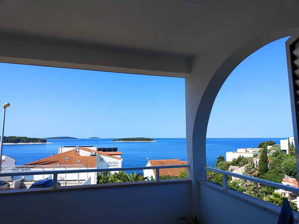 Ganze Ferienwohnung, Ferienwohnung mit Balkon und Meerblick  in Primošten, Šibenik-Knin