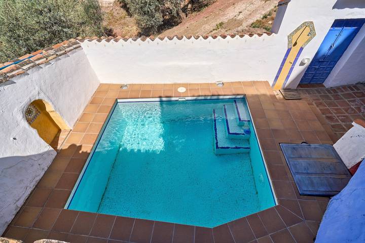 Casa rural para 10 personas, con jardín en Comares - 2