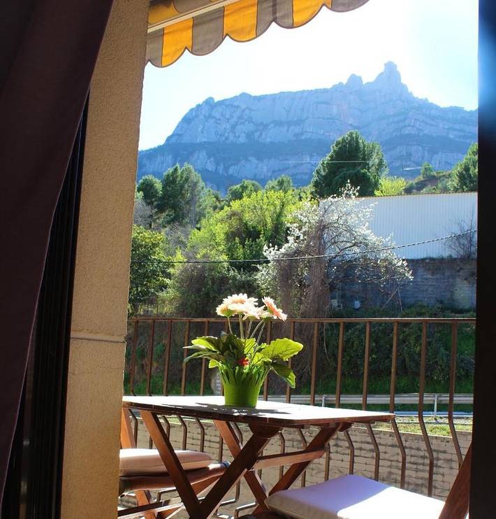 Apartamento para 6 personas, con Balcón además de Terraza y Vistas en Monistrol de Montserrat