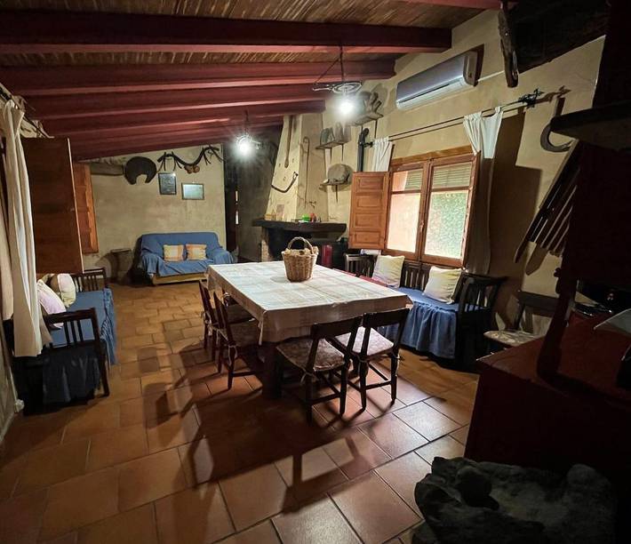 Casa de vacaciones para 7 personas, con jacuzzi además de piscina y jardín en Provincia de Ciudad Real - 3