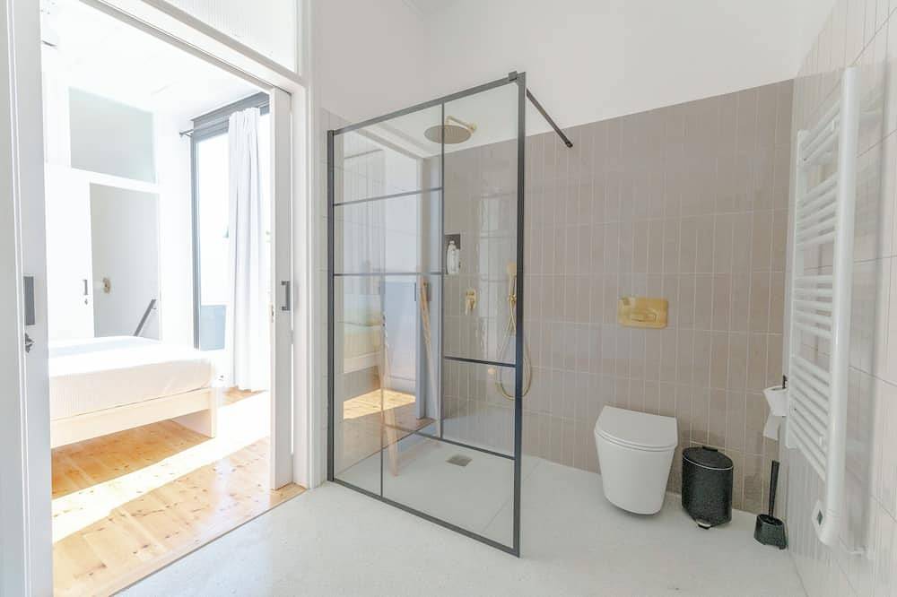 1924 Gemini House | Jacuzzi, Indoor Garden, Rooftop in Nikosia, Südzypern