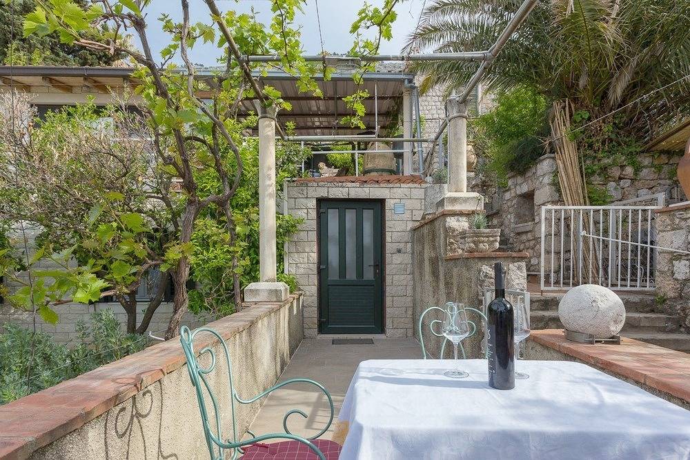 Ganze Wohnung, Apartment Mia mit Terrasse und herrlichem Blick in Dubrovnik in Dubrovnik, Grad Dubrovnik