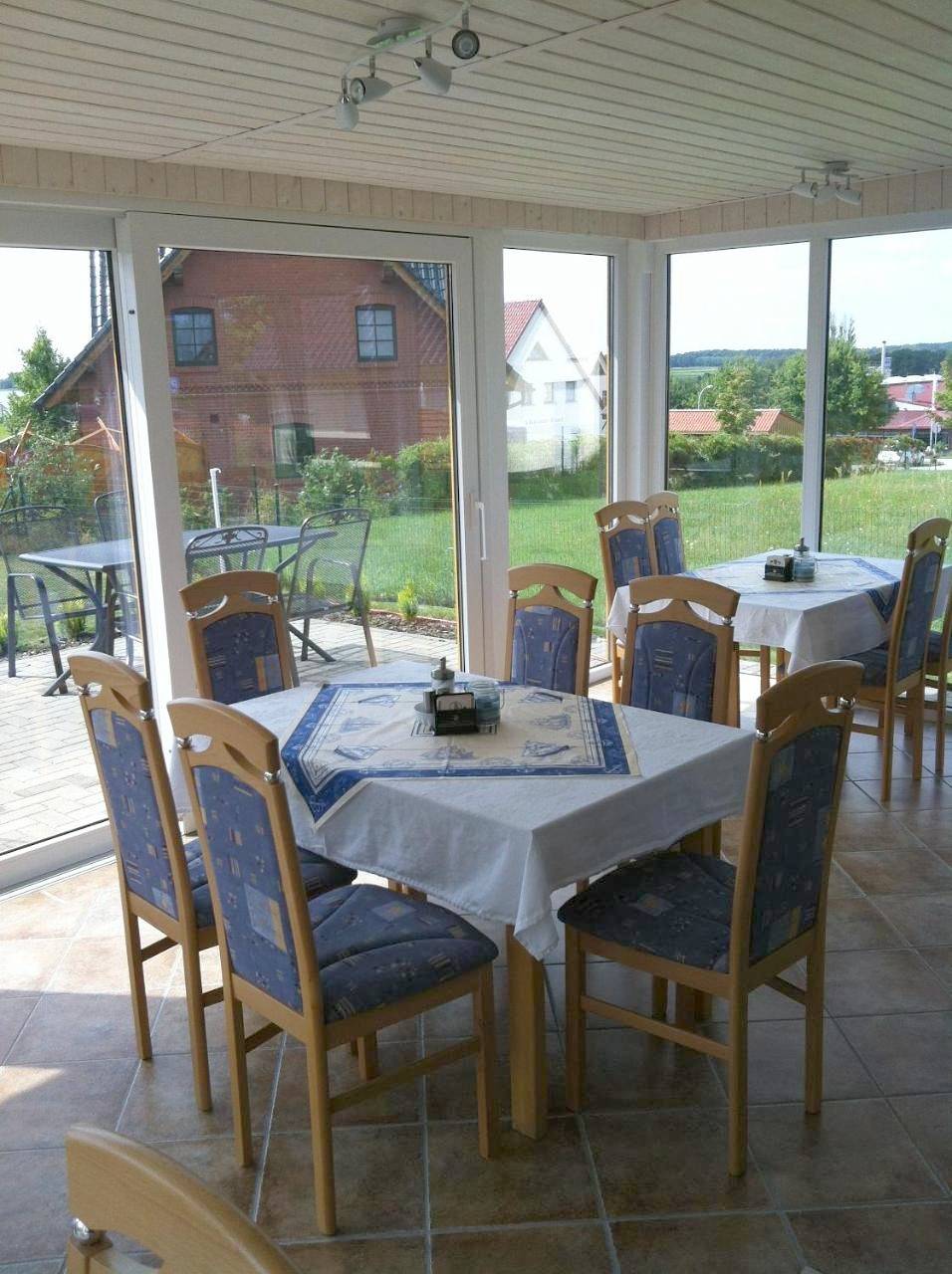 Hotel Pension Neptun in Ückeritz, Bernsteinbäder