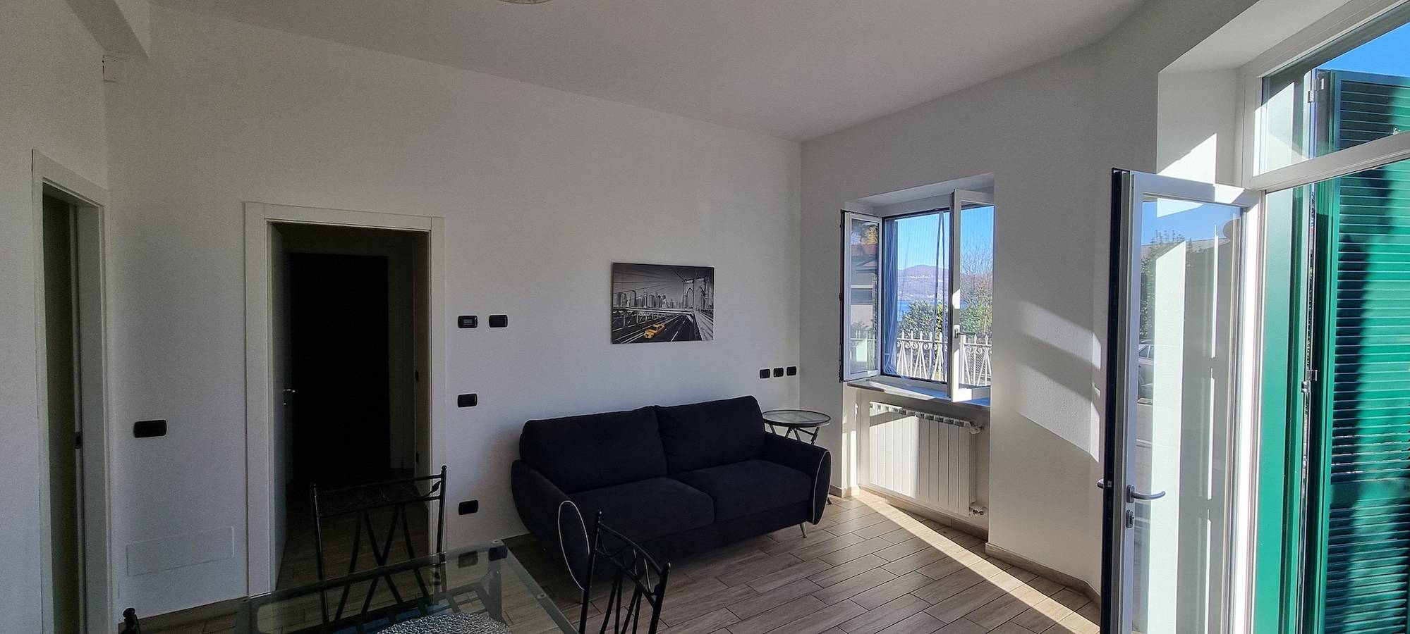 Ganze Wohnung, Seewohnung mit Aussicht und Parkplatz in Arona (Lago Maggiore), Arona Gemeinde