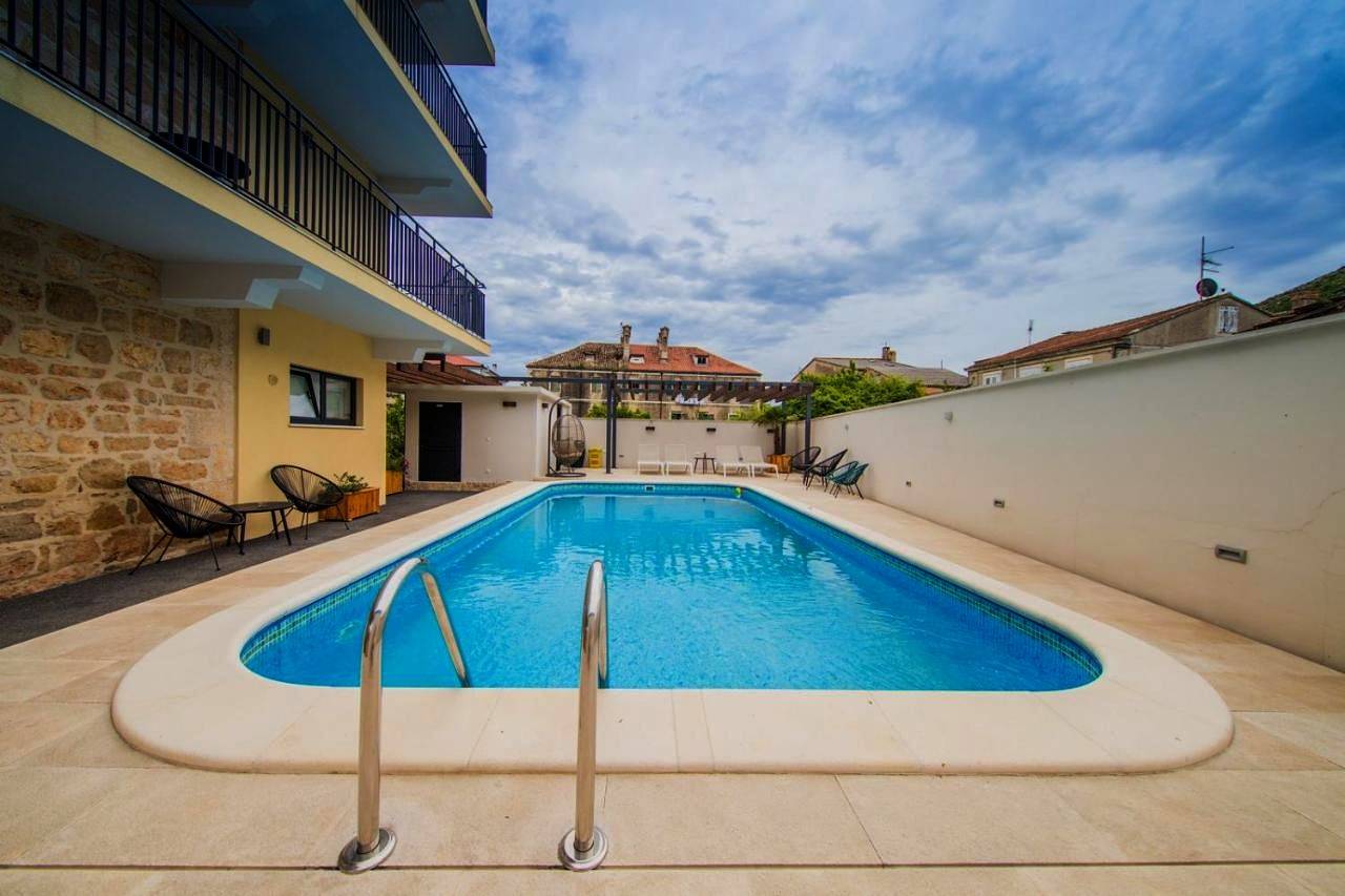 Villa in Vis Stad, Vis (Dalmatia)