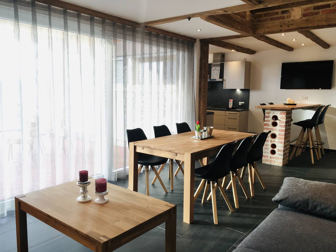 Ferienscheune Maria - Ferienwohnung Theresa mit ebenerdiger Terrasse und Balkon in Lichtenfels (Bayern), Oberes Maintal - Coburger Land