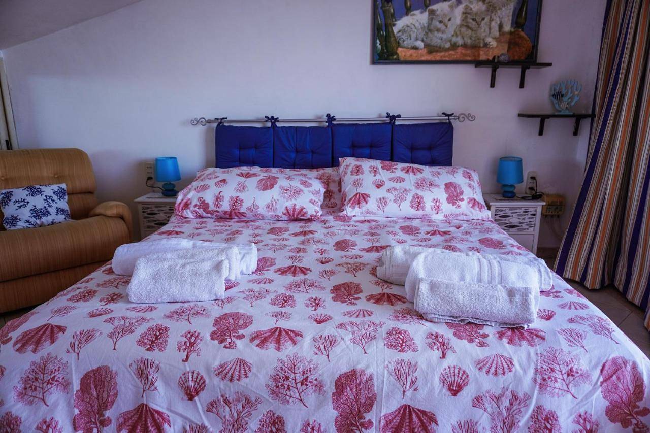 8 posti letto con parcheggio - La Flacca in Porto Salvo (Latina), Gaeta
