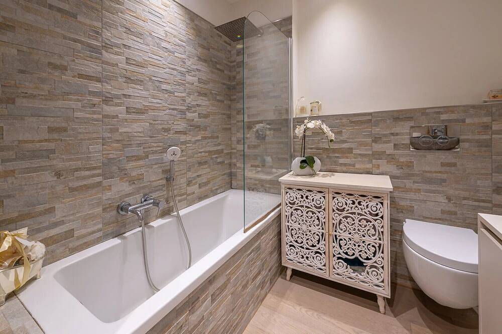 Entire apartment, Chloé in Beaulieu-sur-Mer, Nice region