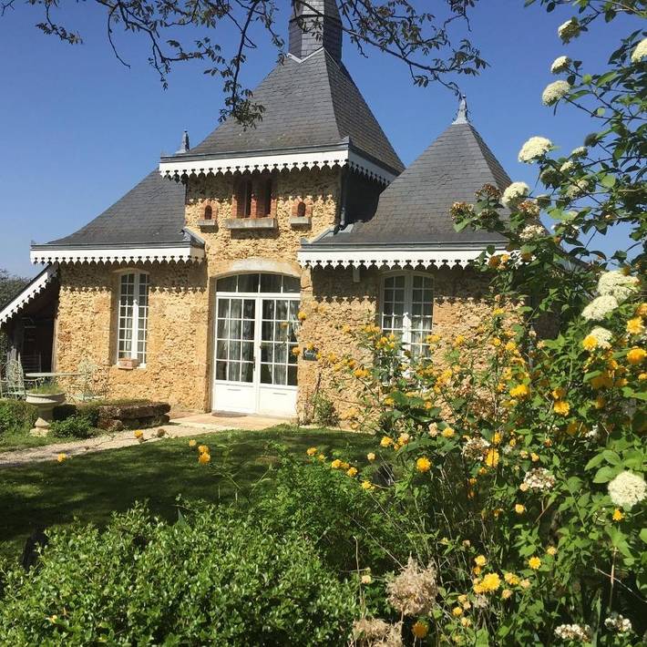 Location de vacances pour 2 personnes, avec jacuzzi ainsi que piscine et jardin à Hontanx - 2