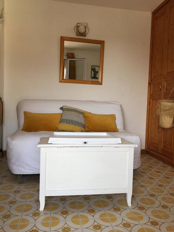 Gîte pour 2 personnes, avec vue et terrasse dans Plage de l'Argentière - 3