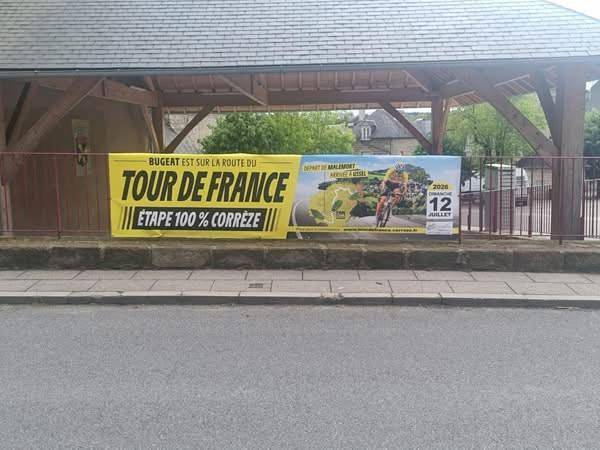 Location de vacances pour 2 personnes, avec jardin et vue à Bugeat