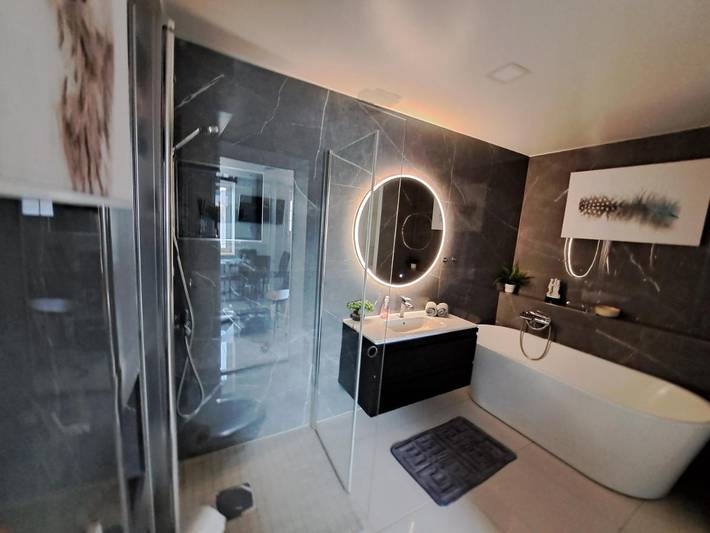 Gîte pour 4 personnes, avec vue ainsi que vue sur le lac et jardin dans Bergen - 2