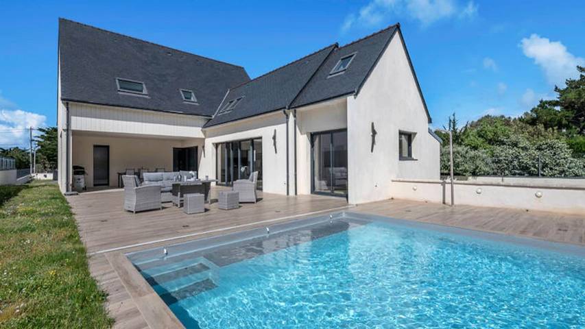 Appartement de vacances pour 11 personnes, avec piscine et jardin