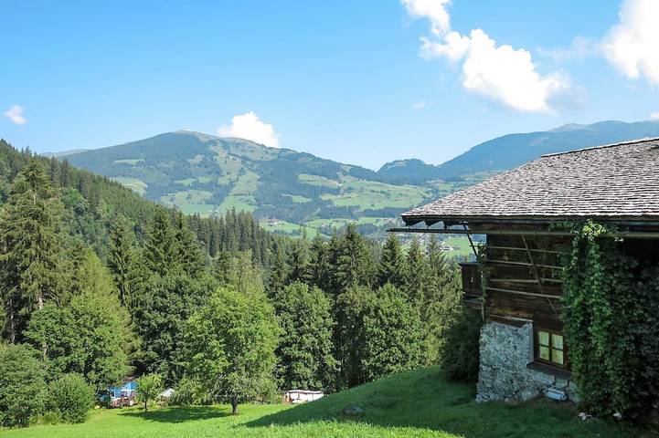 Bauernhof für 13 Personen, mit Balkon