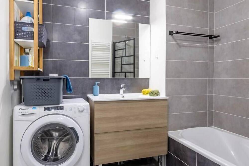 Appartement entier, L'Escapade Du Lac - Aix Les Bains in Aix-les-Bains, Région de Chambéry