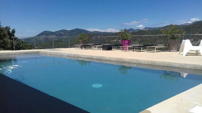 Location de vacances pour 14 personnes, avec terrasse et piscine, animaux acceptés à Mollans-sur-Ouvèze - 3