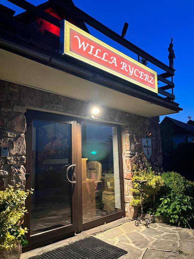 Bed & breakfast dla 2 osób, z ogród i sauna oraz basen i widok w Niedzica