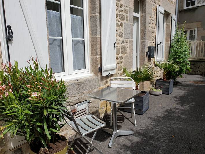 Gîte pour 2 personnes, avec terrasse, animaux acceptés à Saint-Vaast-la-Hougue