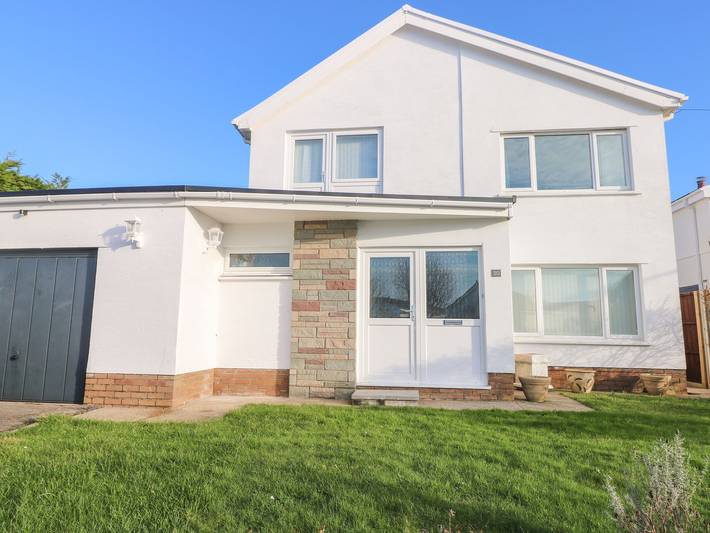 Vacation rental for 7 people, with Yard in Mumbles