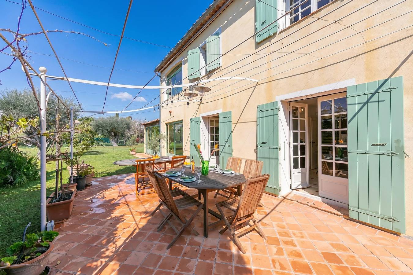 Maison Marine with Private Garden in Antibes, Mittelmeerküste (Frankreich)