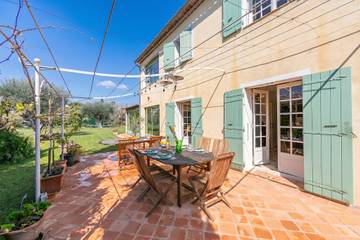 Maison De Vacances pour 6 Personnes dans Antibes, Région de Cannes, Photo 1