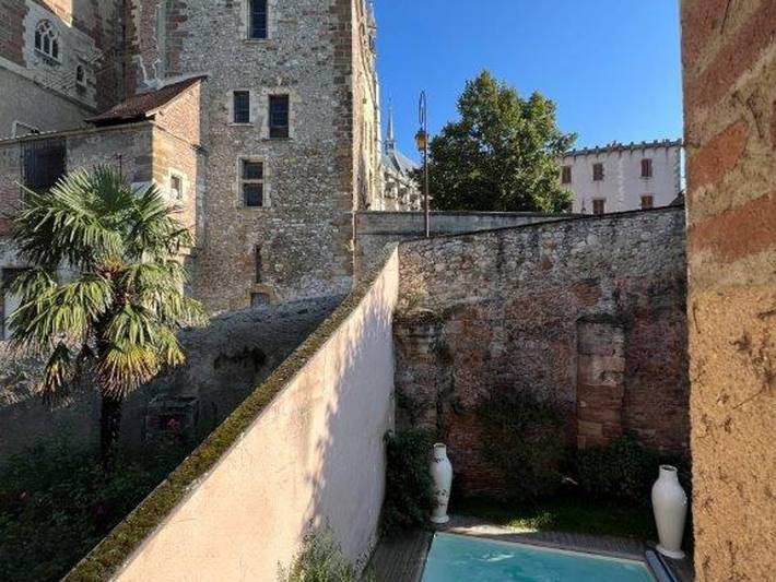 Gîte pour 8 personnes, avec terrasse et jardin à Moulins - 2