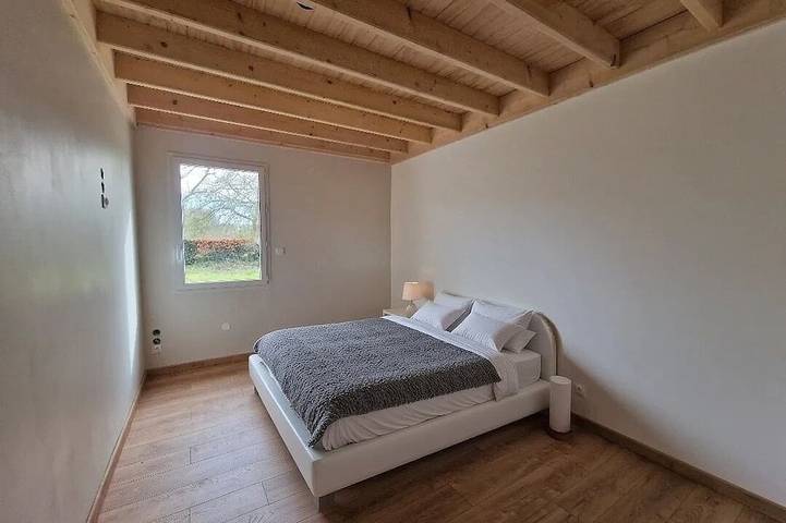 Location de vacances pour 7 personnes, avec jardin dans Arrest - 2