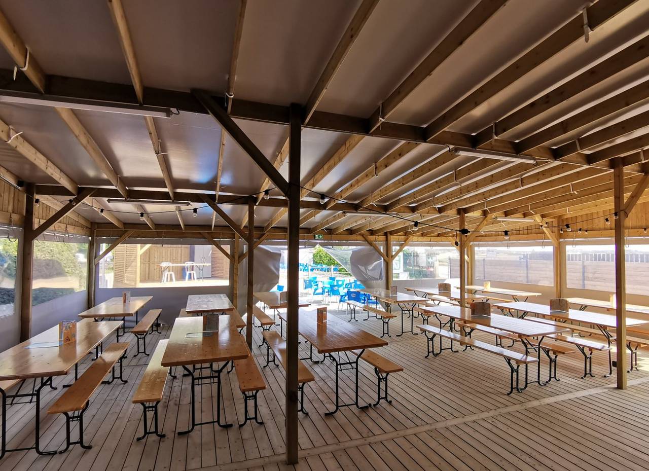 Cocosweet, bord de mer in Plounévez-Lochrist, Côte des Légendes