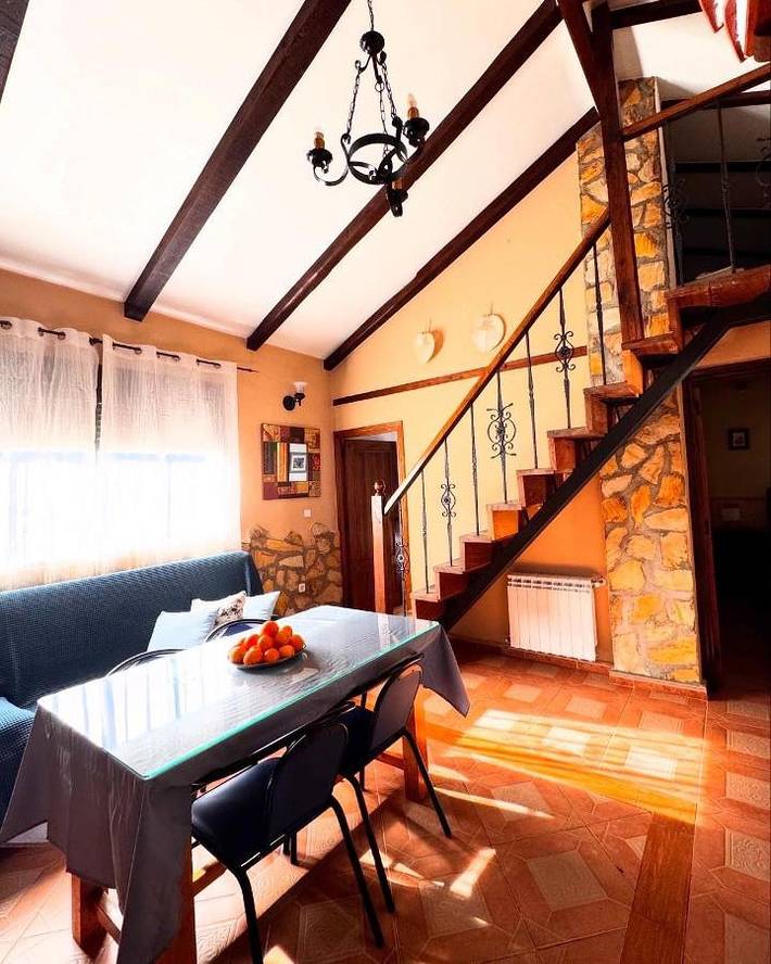 Casa rural para 6 personas, con vistas y jardín en Provincia de Cáceres - 2