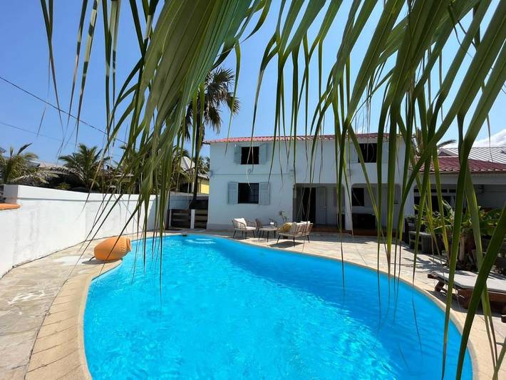 Location de vacances pour 8 personnes, avec vue dans Grands-Bois - 4