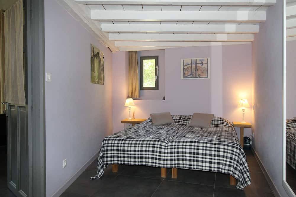 Le refuge - Une superbe gîte à Fontaine de Vaucluse près du Luberon. in Fontaine-de-Vaucluse, Vaucluse