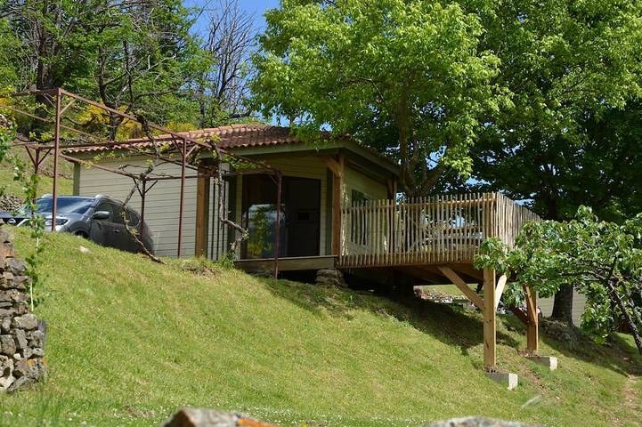Chalet pour 5 personnes, avec piscine et jardin