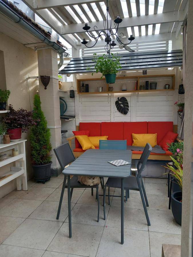 Chambre César B&B- au 1er - Villa Chaumonty in Périgueux, Périgord Blanc