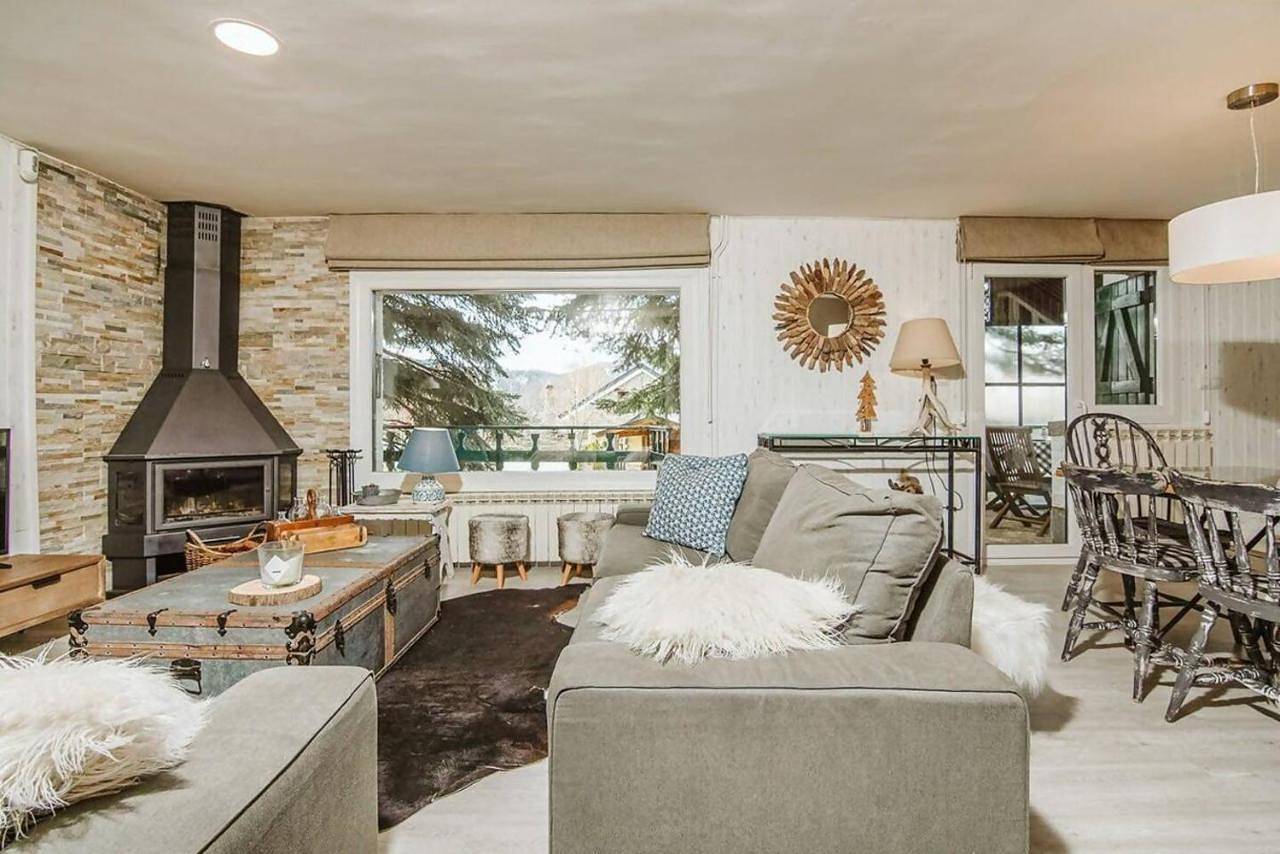 Casa Fir by Cardi Suites in Formigal (Ski), Sallent de Gállego