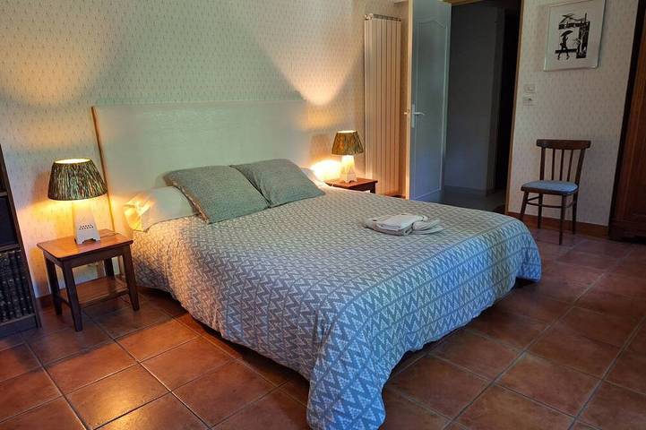 Gîte pour 4 personnes, avec Jacuzzi ainsi que Terrasse et Jardin à Frontenac - 2