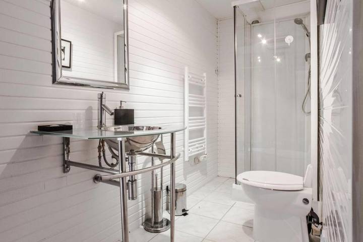 Location de vacances pour 2 personnes, avec piscine ainsi que jardin et terrasse à Lapeyrouse-Fossat - 2