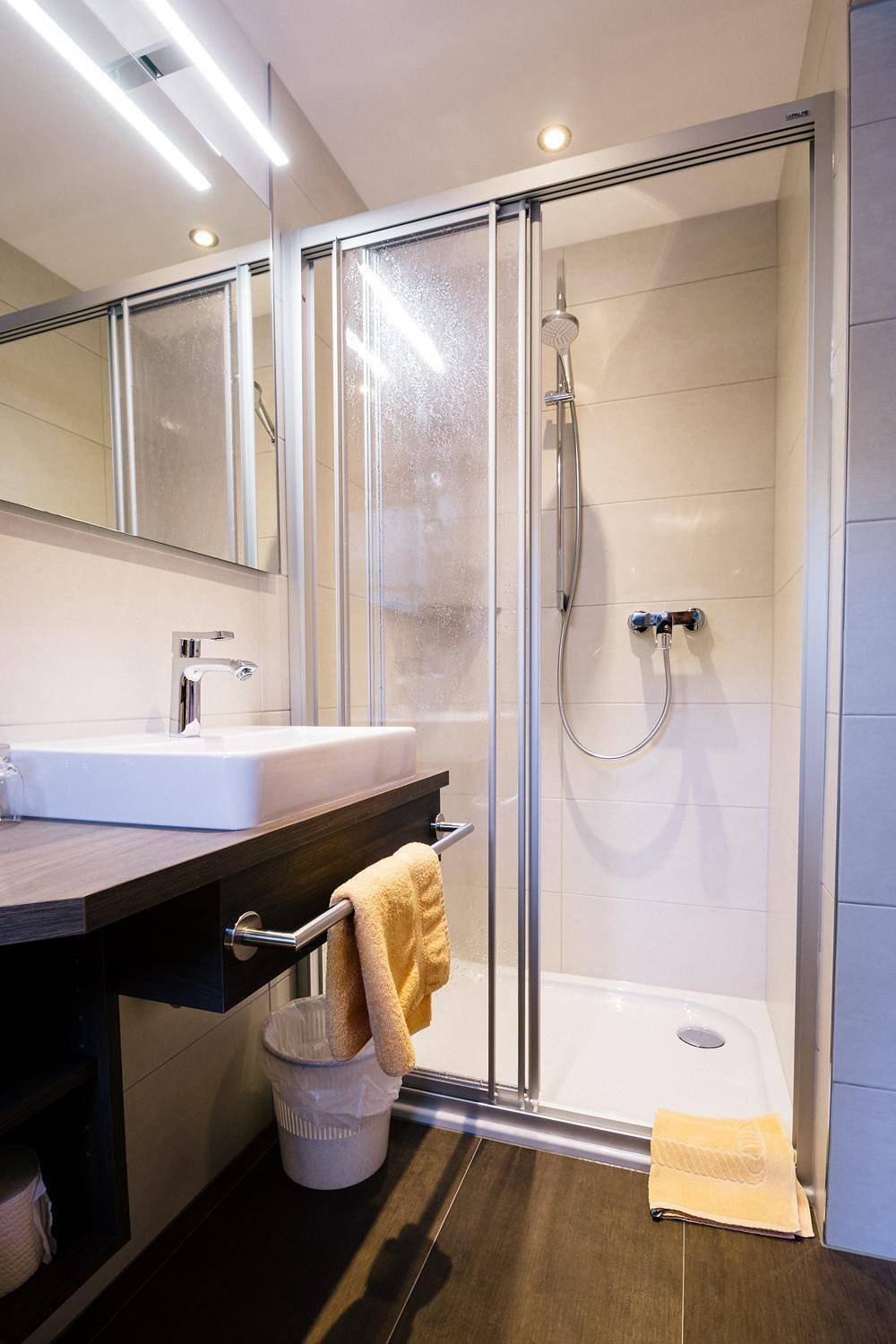 Ganze Ferienwohnung, Ferienwohnung für 2 Personen mit Ausblick in Sankt Jakob in Defereggen, Osttirol